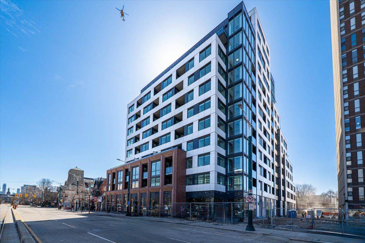 Toronto C01, ON M5S 2H7,664 Spadina AVE #601