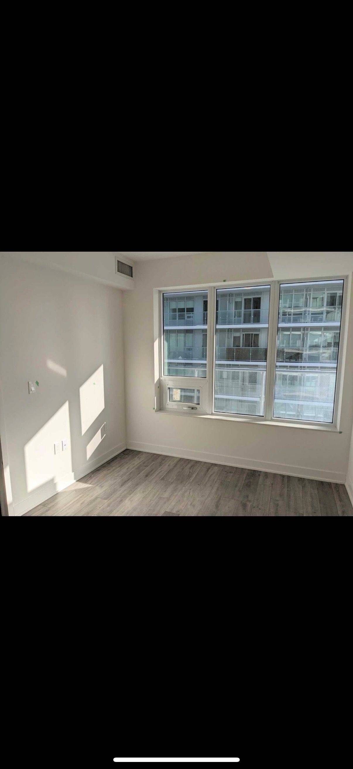 Toronto C10, ON M4P 1V2,99 Broadway AVE #3508