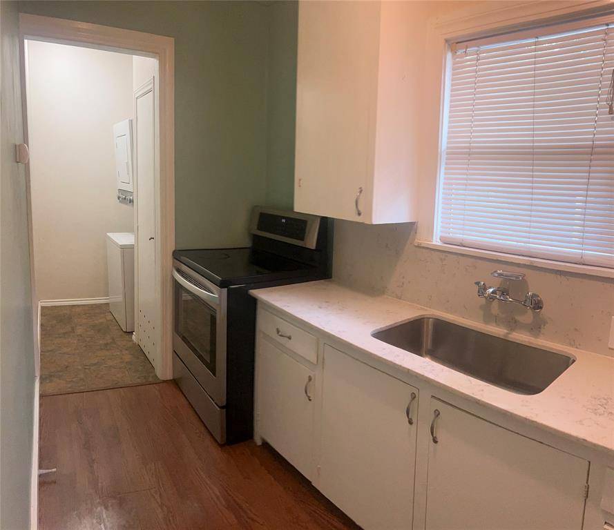 Denton, TX 76201,208-214 Sawyer Avenue #208