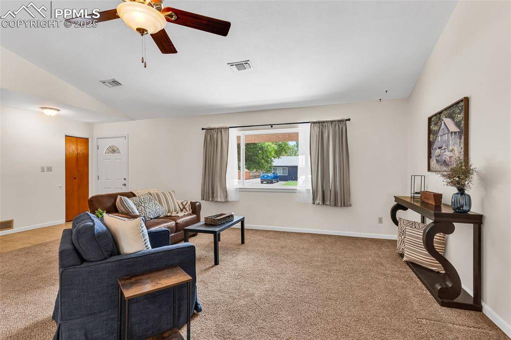 Canon City, CO 81212,2401 Clayton AVE