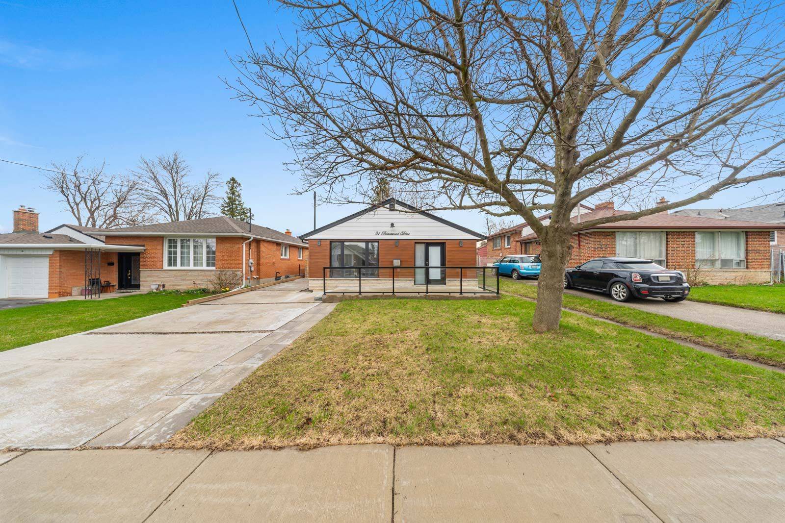 Toronto E09, ON M1H 2G5,31 Brantwood DR #Basement