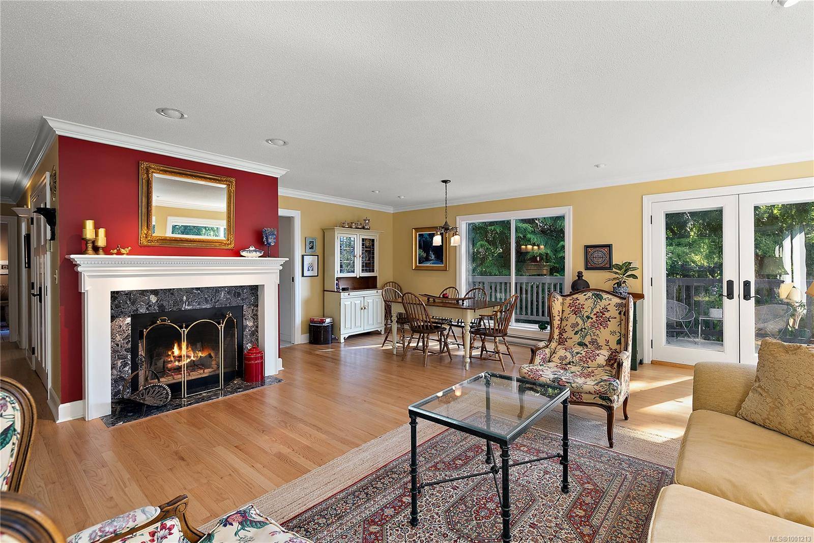 Saanich, BC V8Y 3B6,4813 Sea Ridge Dr