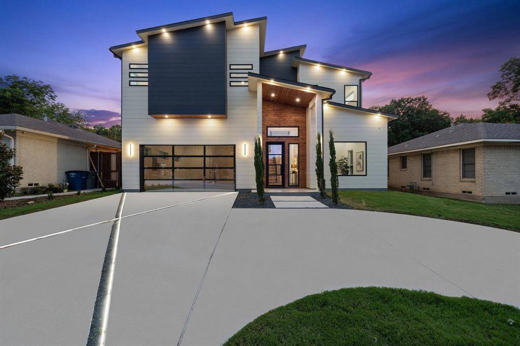 Dallas, TX 75206,4233 Skillman Street