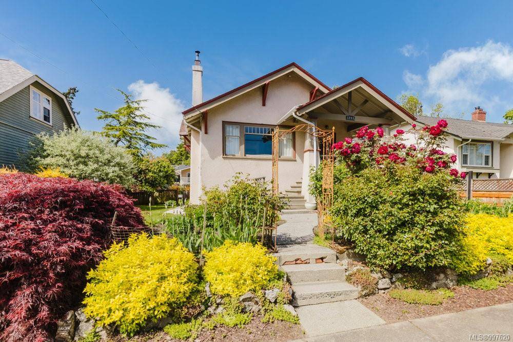 Victoria, BC V8T 2G2,1240 Basil Ave