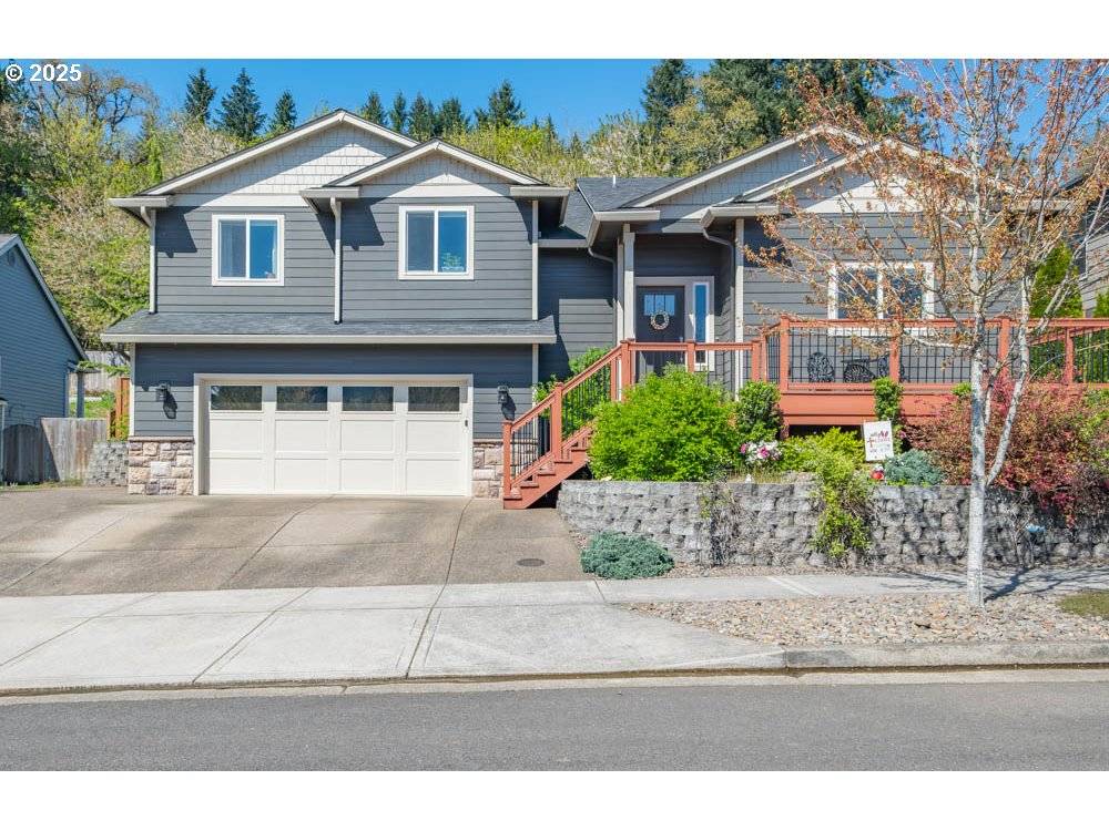 Silverton, OR 97381,843 SUN VALLEY AVE