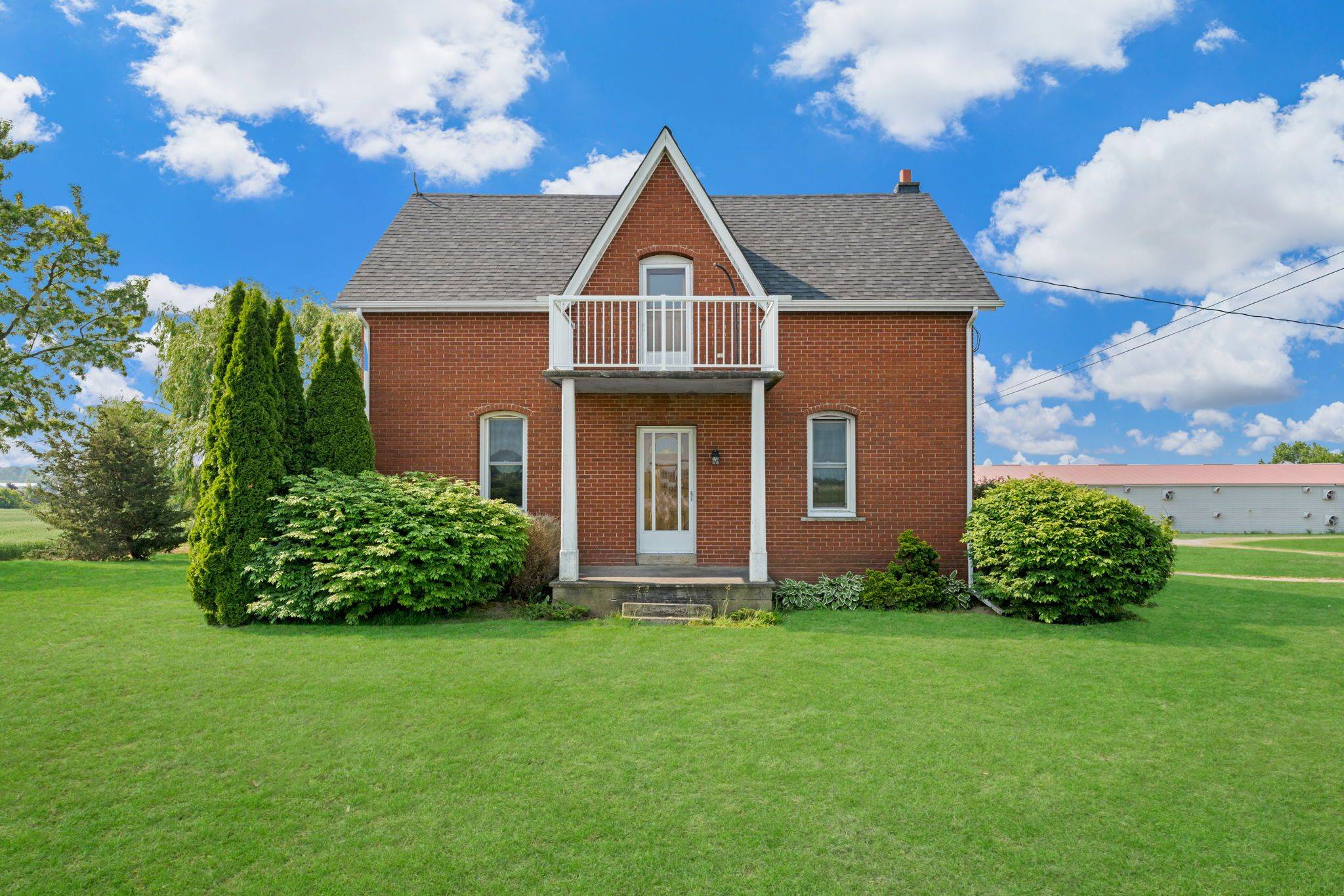 Lincoln, ON L0R 1B2,4932 FLY RD