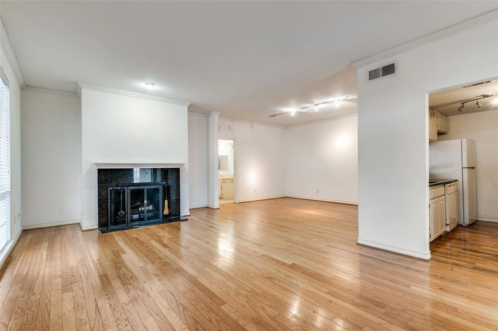 Dallas, TX 75204,3208 Cole Avenue #2205