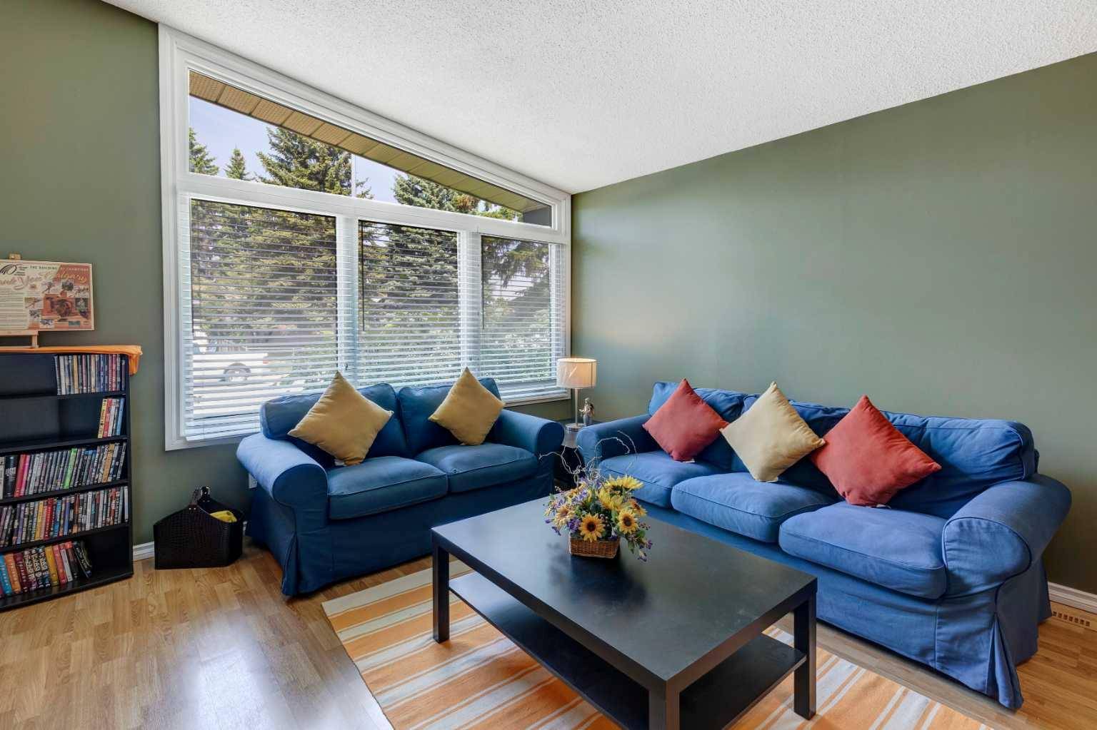 Calgary, AB T2V3A5,20 Harvey PL SW