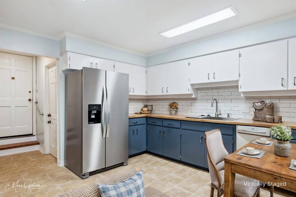 Shreveport, LA 71106,739 Villa Trabue Street