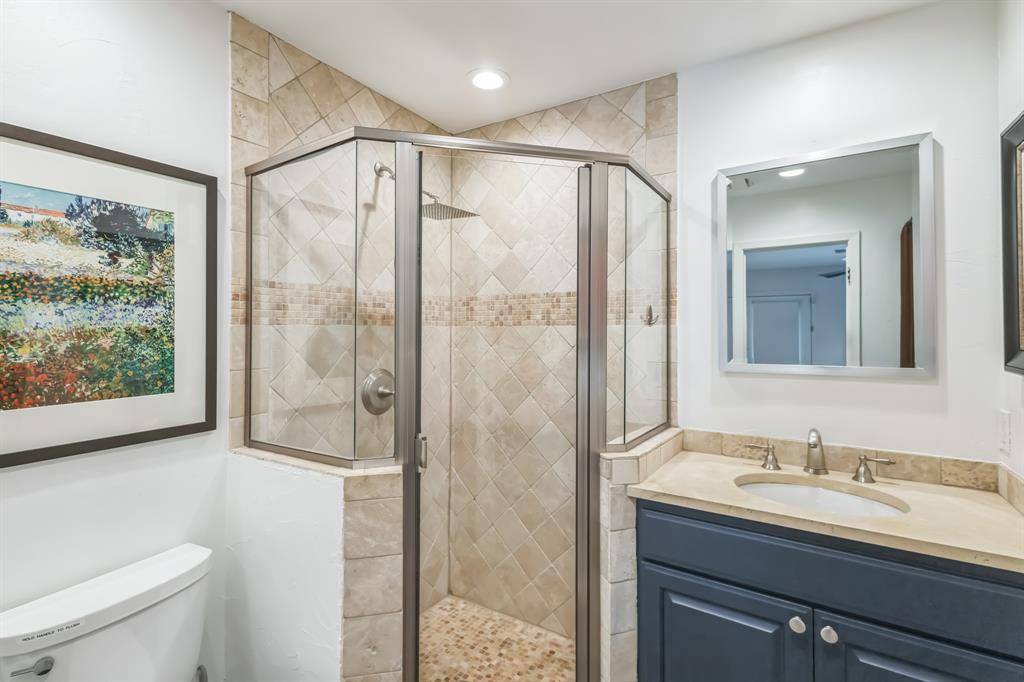 Dallas, TX 75219,4103 Avondale Avenue #5