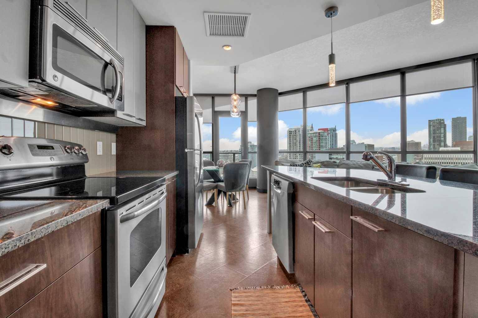 Calgary, AB T2G 0R5,220 12 AVE SE #1501