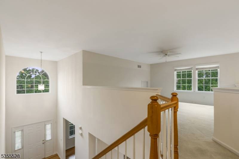 Raritan Twp., NJ 08822,9 Apgar Ct