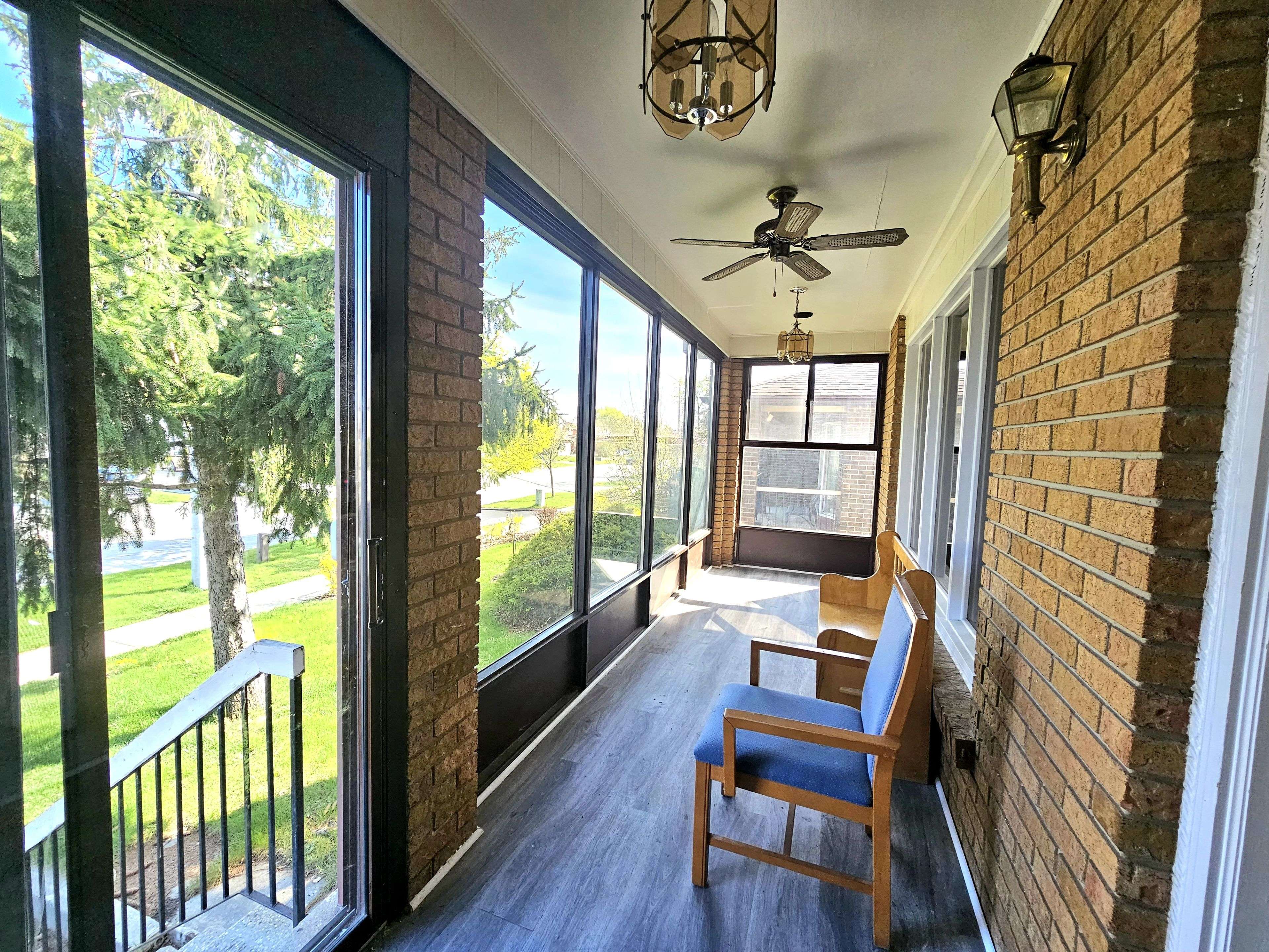 Brampton, ON L6V 3S1,456 Rutherford RD N