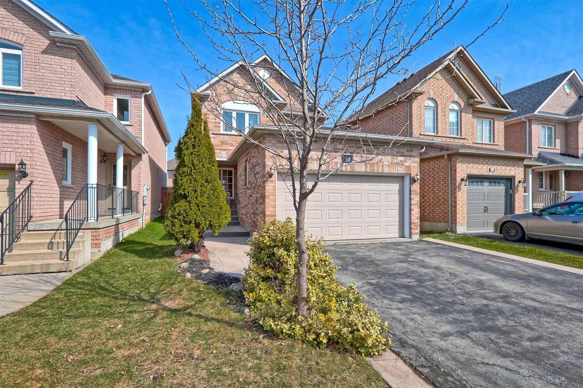 Vaughan, ON L6A 2H7,48 Muirside RD