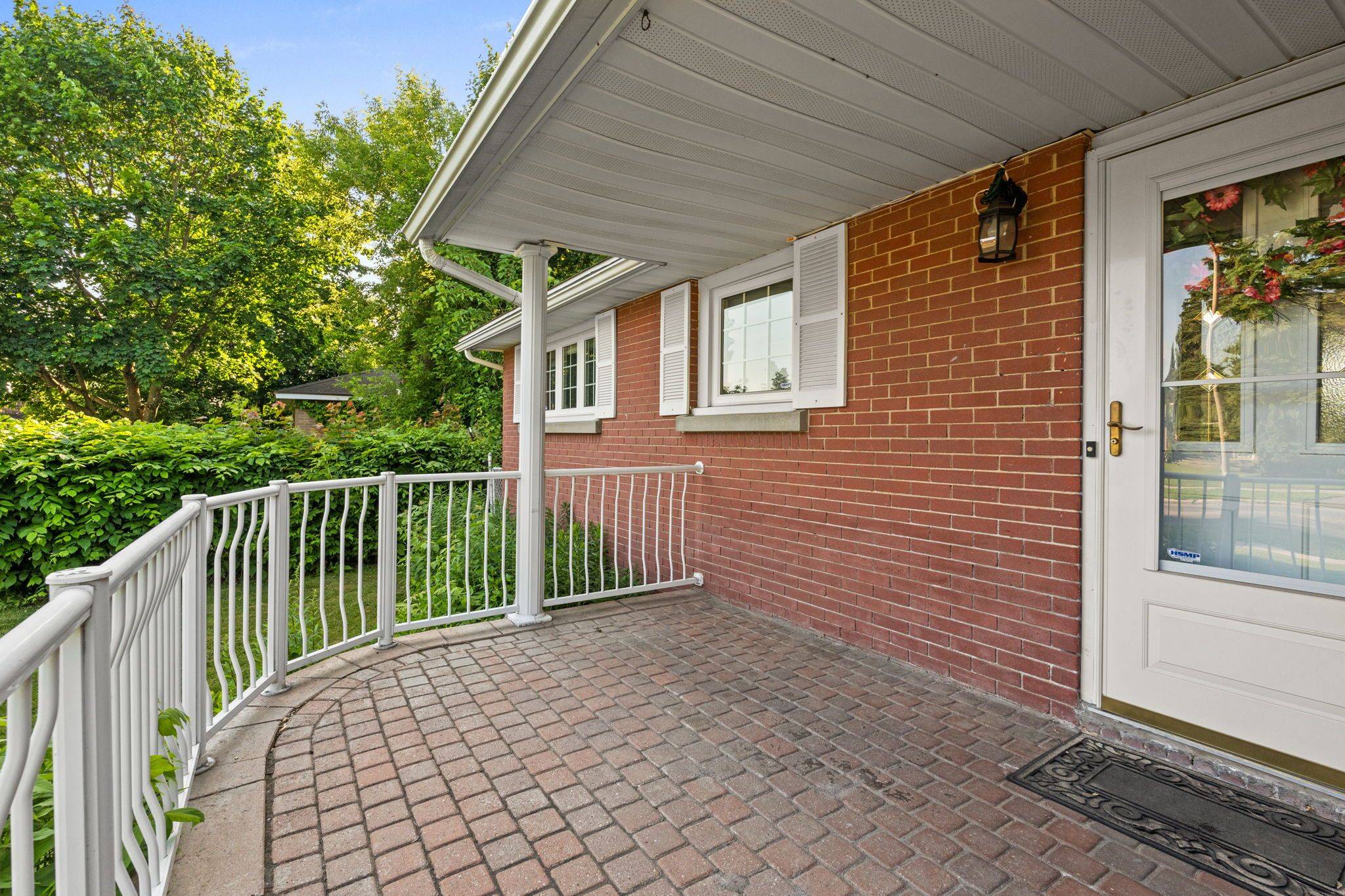 Meadowlands - Crestview And Area, ON K2G 2R7,63 Meadowlands DR W