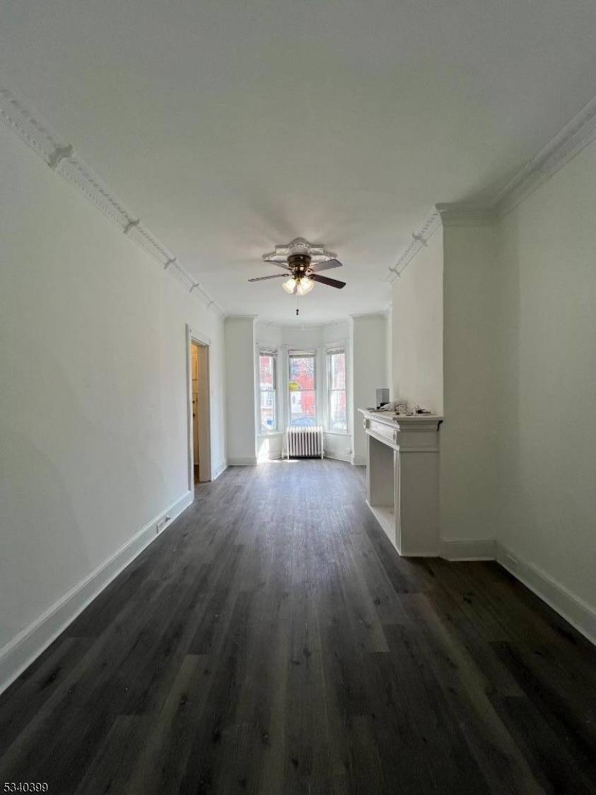 Newark City, NJ 07104,26 Wakeman Ave