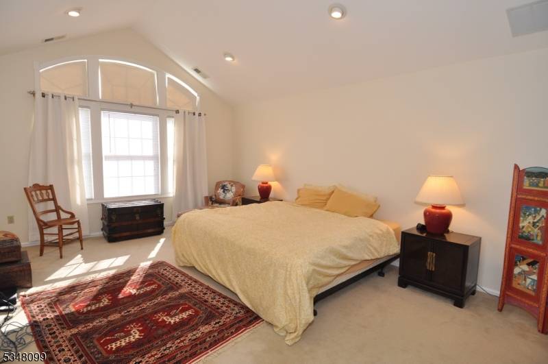 Livingston Twp., NJ 07039,216 Turlington Ct