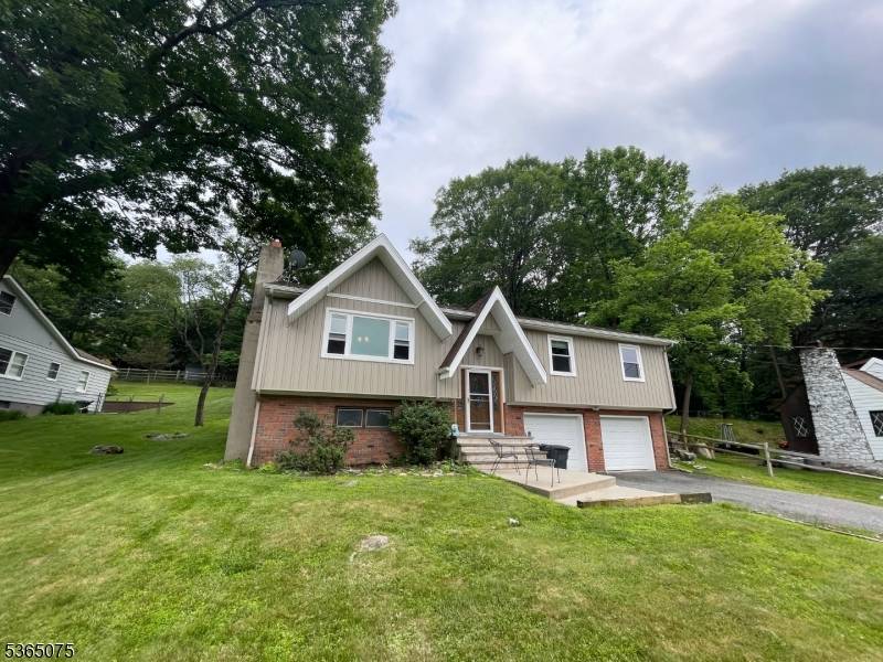 Sparta Twp., NJ 07871,126 Hilltop Trl