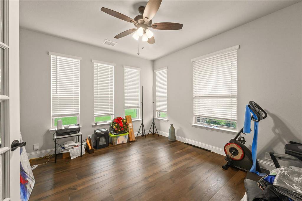 Desoto, TX 75115,1156 Richard Pittmon Drive