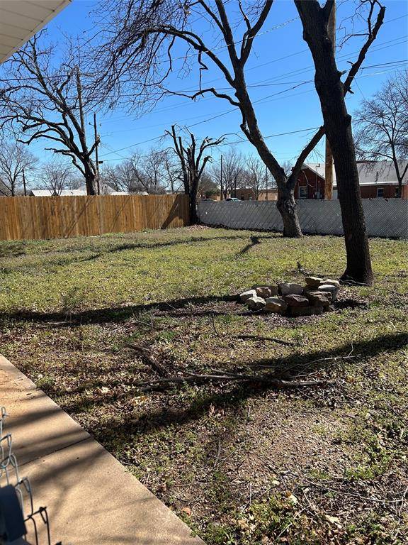 Olney, TX 76374,903 W Main Street