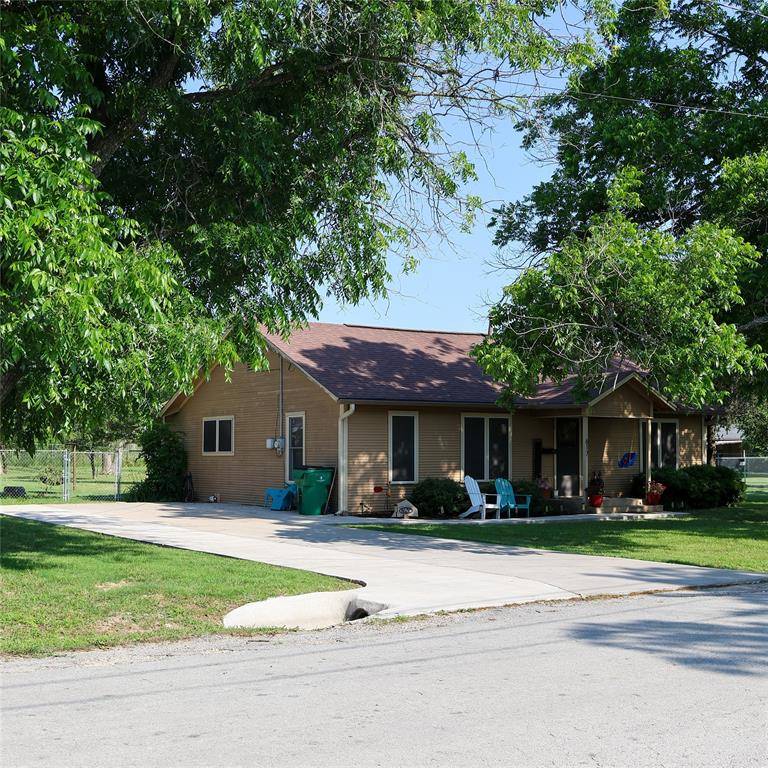 Dublin, TX 76446,617 N Park Street