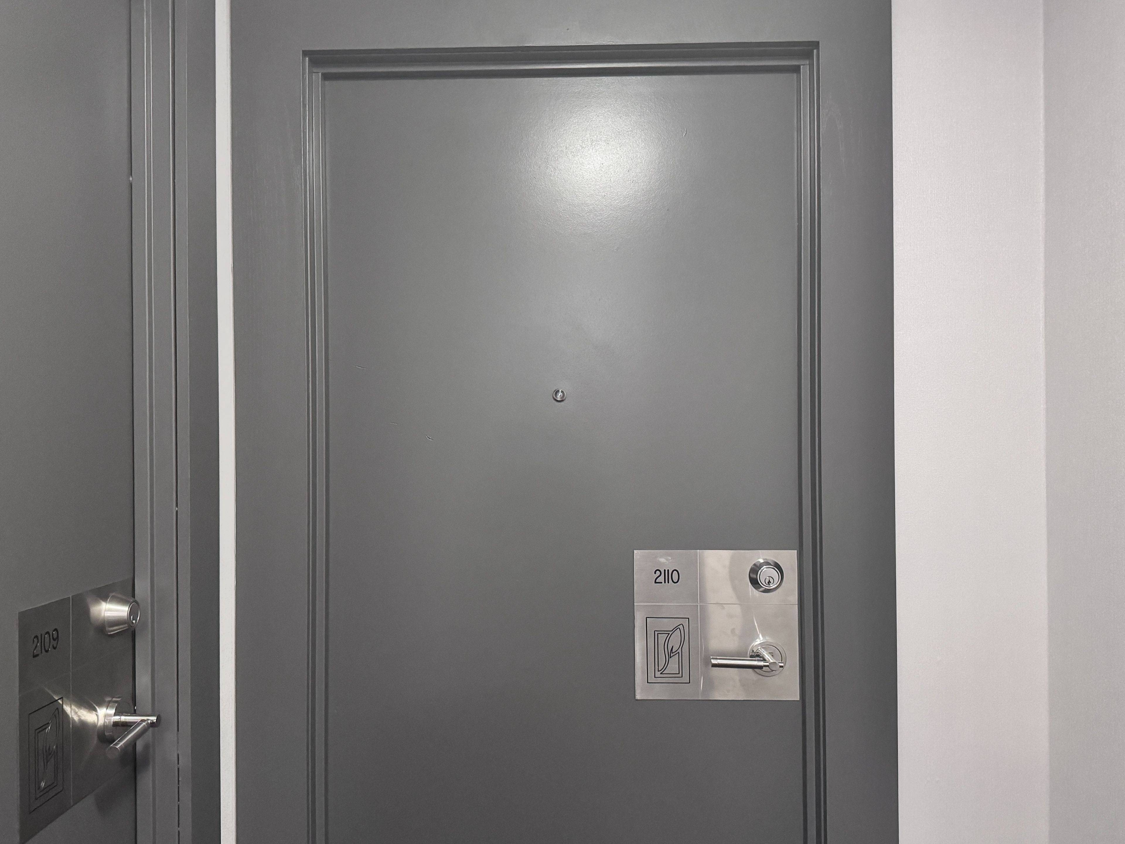 Mississauga, ON L5B 0E9,4070 Confederation Pkwy #2110