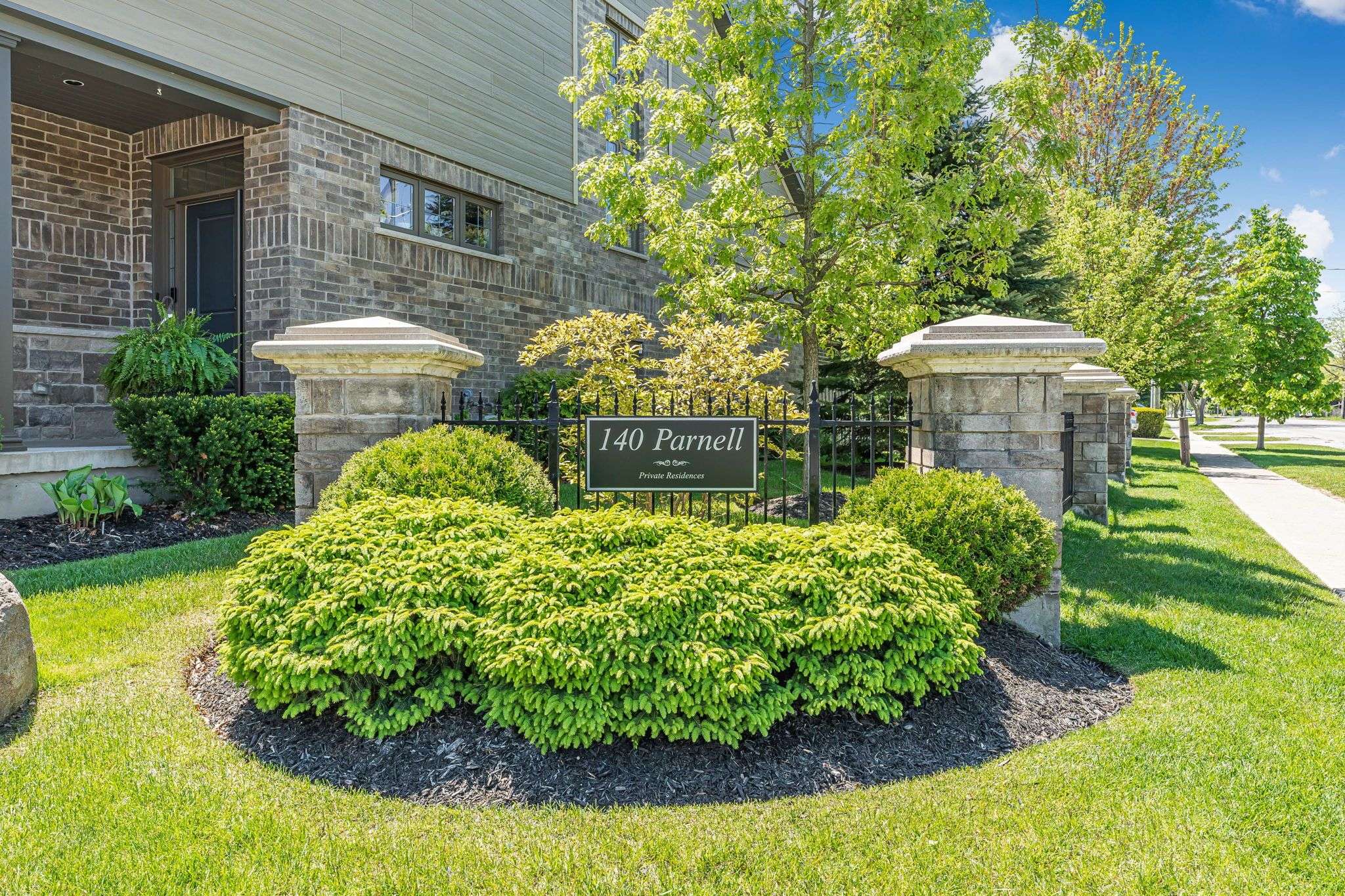St. Catharines, ON L2M 1V4,140 Parnell RD #102