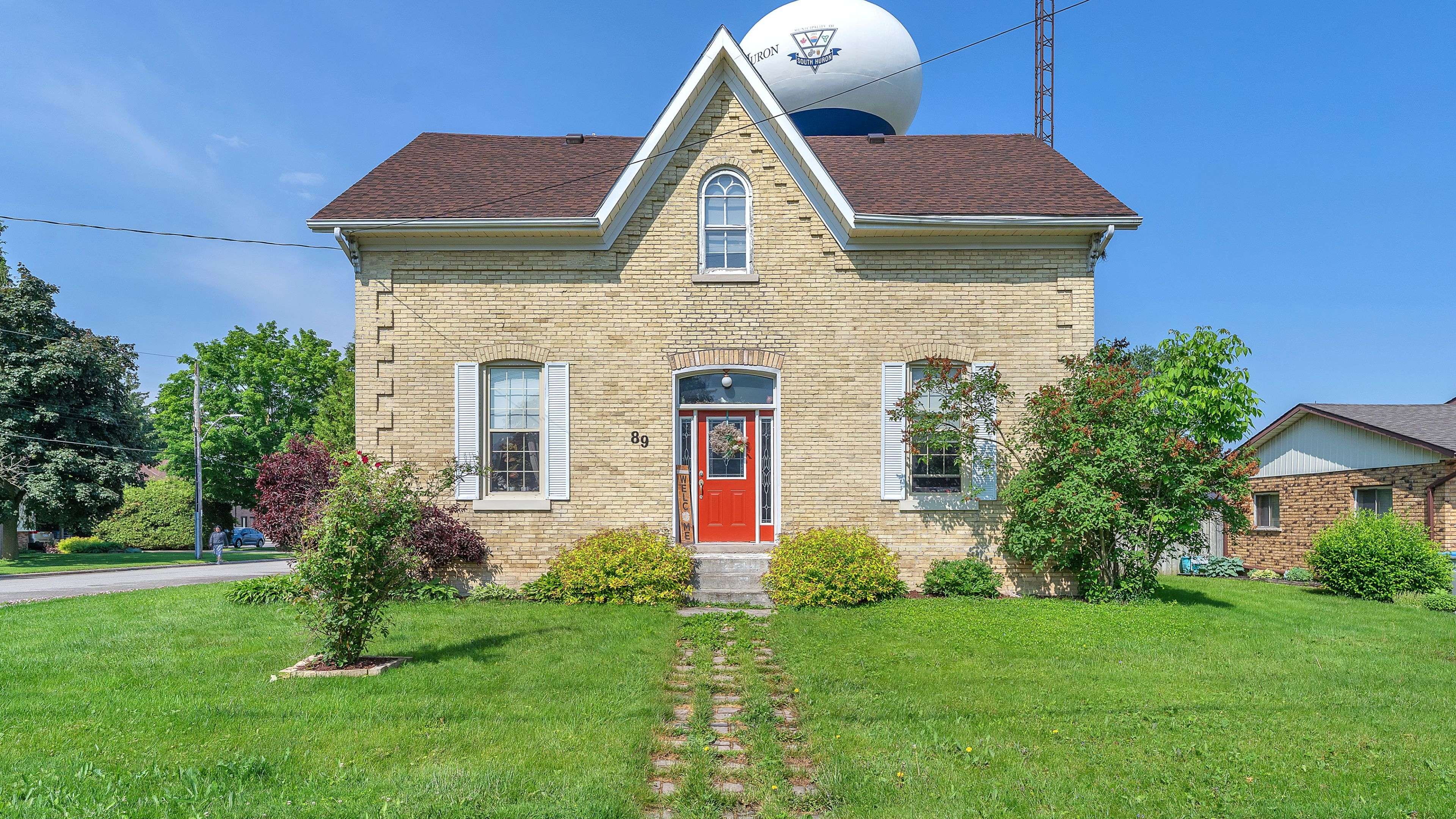 South Huron, ON N0M 1S0,89 William ST W