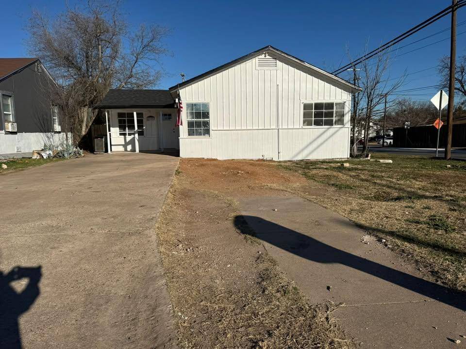 San Angelo, TX 76901,2102 Webster Ave