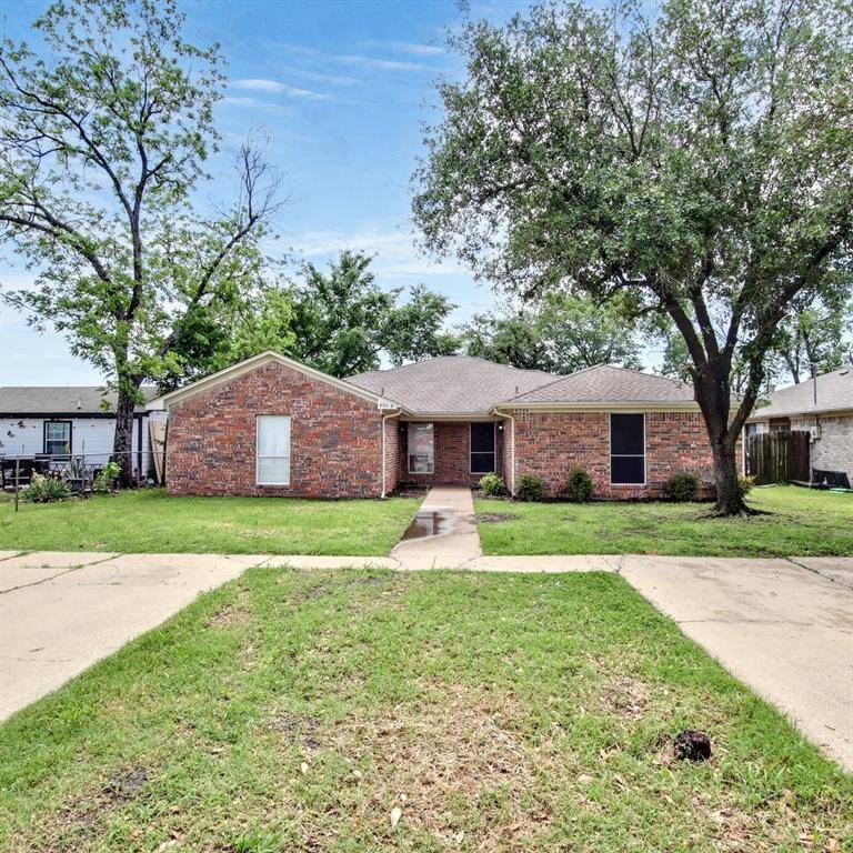 Forney, TX 75126,404 N Center Street #A