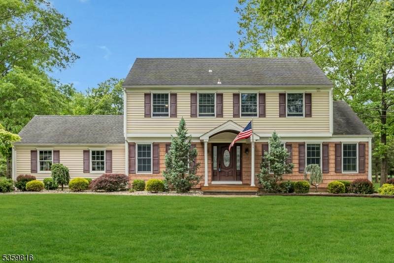 Montgomery Twp., NJ 08502,5 Woodward Dr