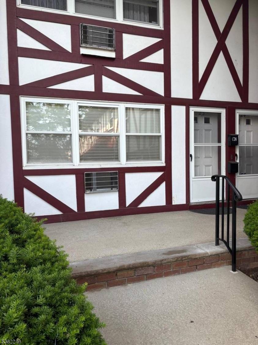 Nutley Twp., NJ 07110,25 River Rd #23