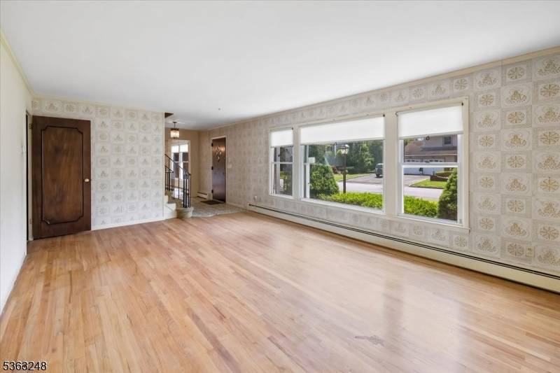Cresskill Boro, NJ 07626,45 Churchill Rd