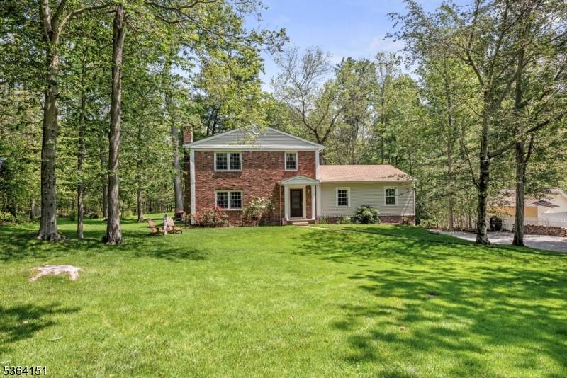 Chester Twp., NJ 07930,37 Dogwood Drive