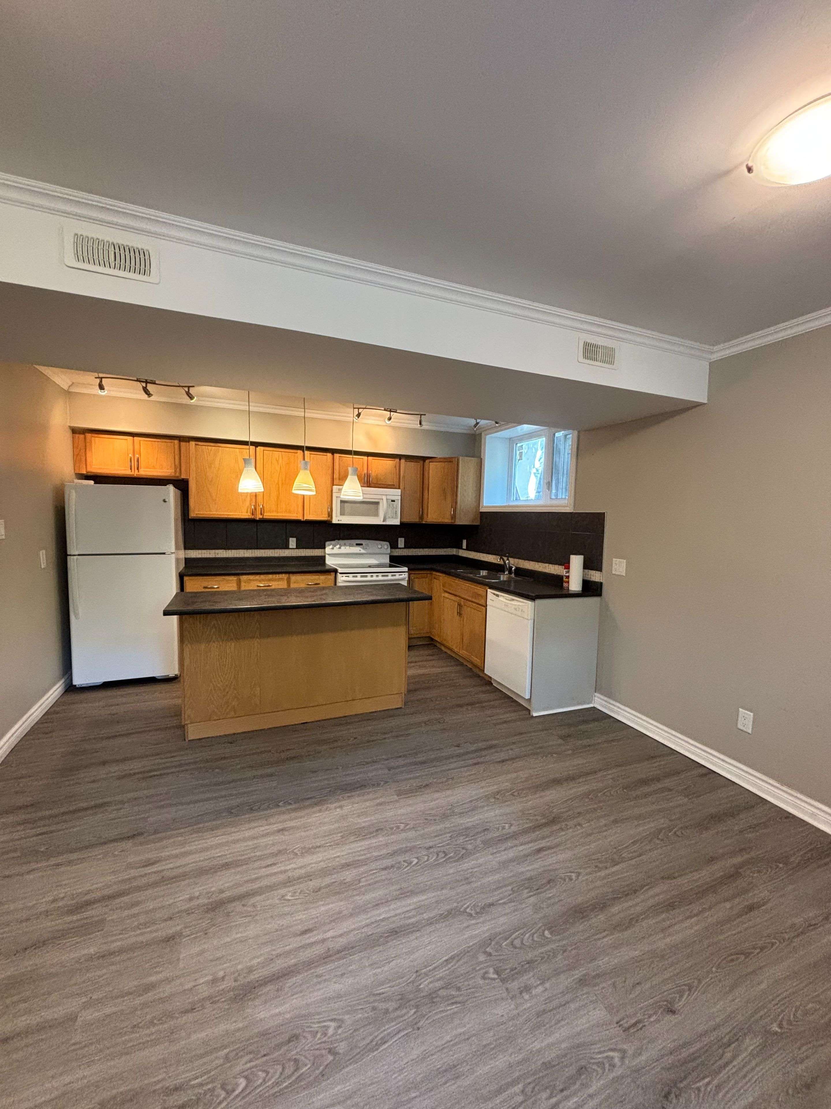 Stittsville - Munster - Richmond, ON K2S 1T2,54 Cloverloft CT #LOWER LEVEL