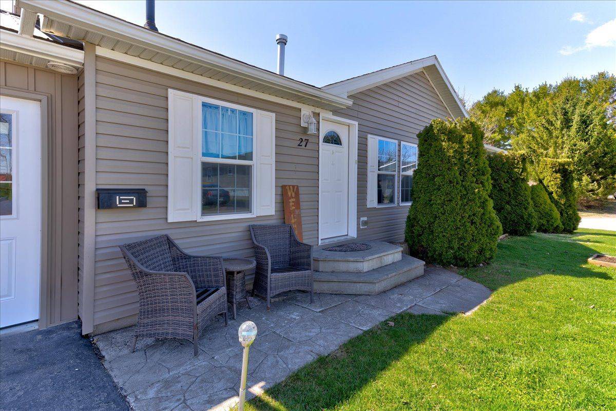 St. Marys, ON N4X 1C4,25 Thames RD #27