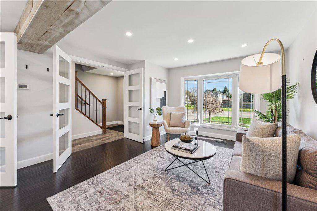 Guelph, ON N1K 1R2,203 Elmira RD S