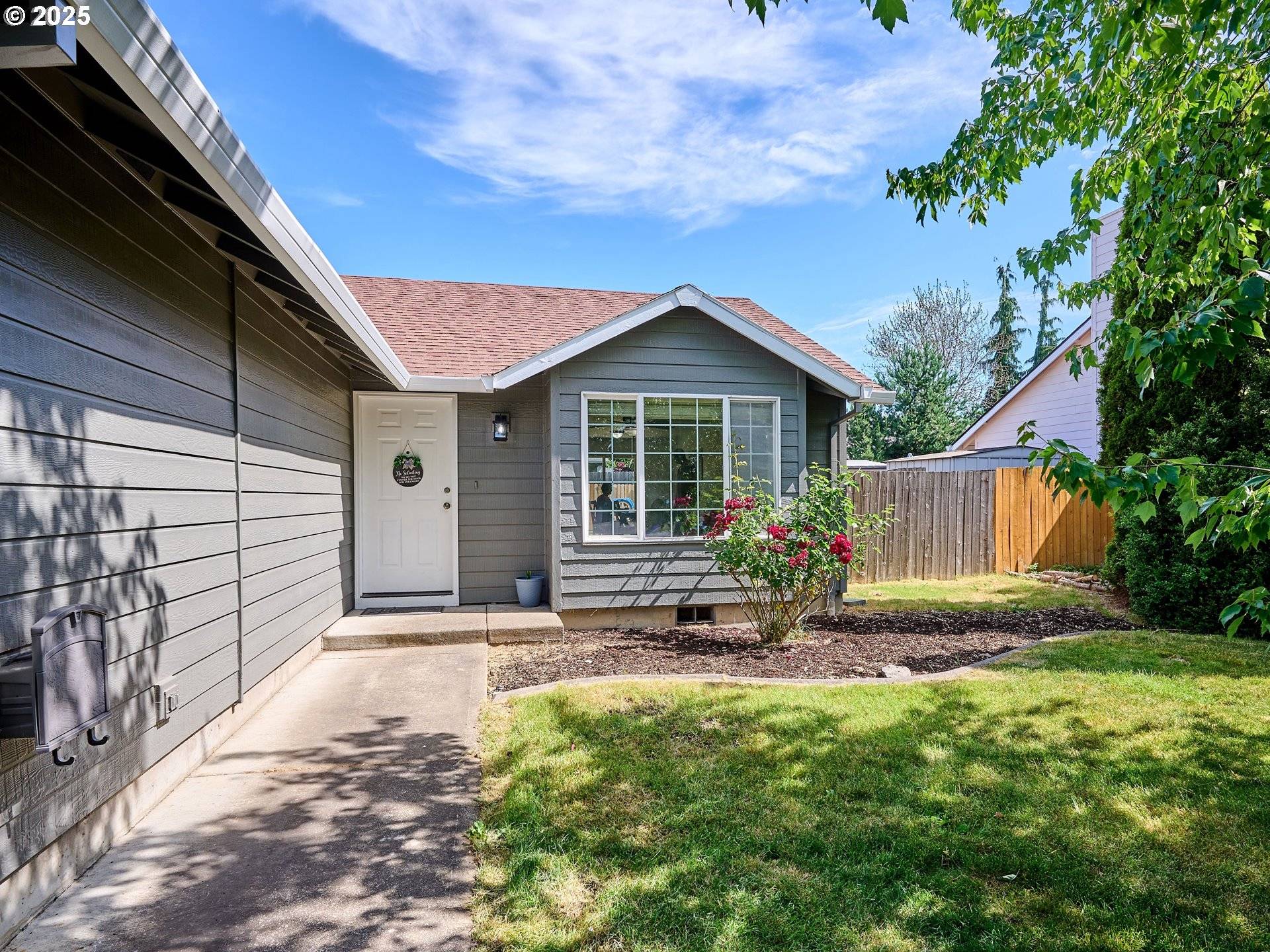 Molalla, OR 97038,1201 MEADOW DR