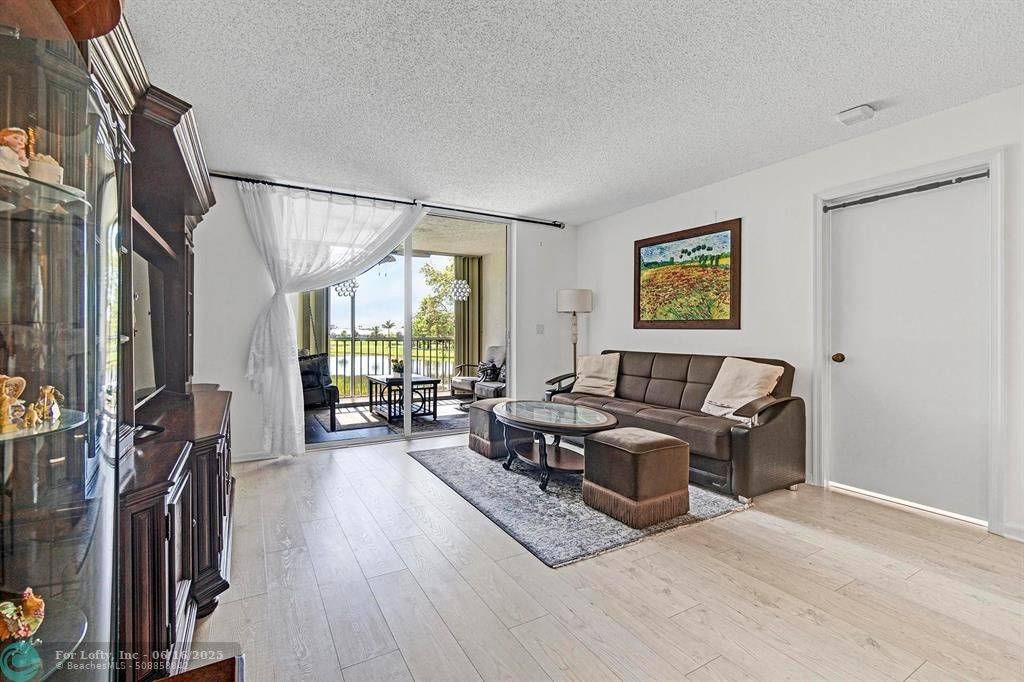 Delray Beach, FL 33446,[StreetName,UnitNumber,StreetNumber,StreetDirPrefix]