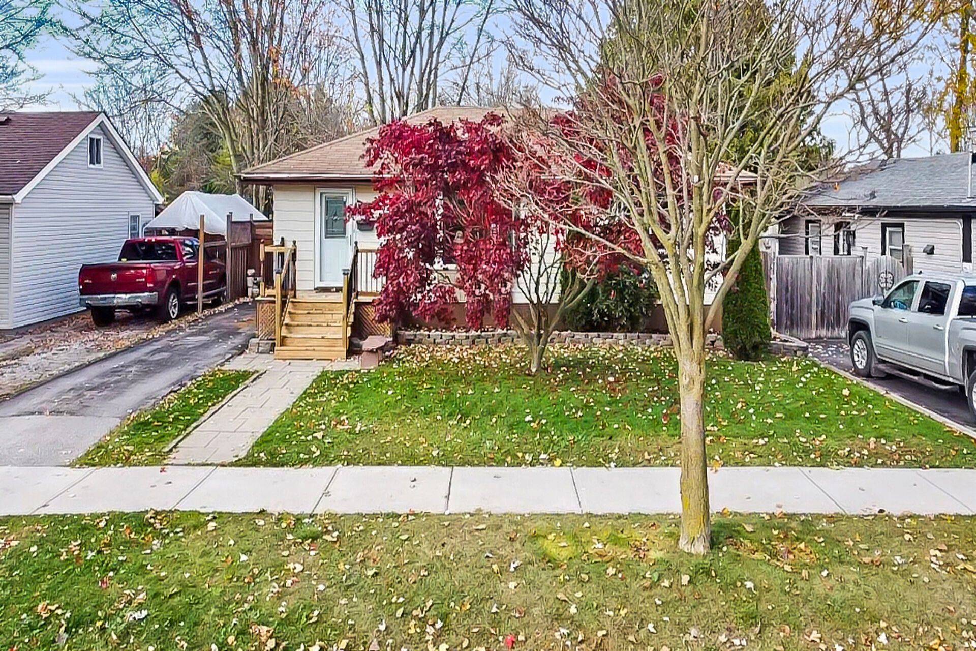 London East, ON N5W 3G8,1824 Avalon ST