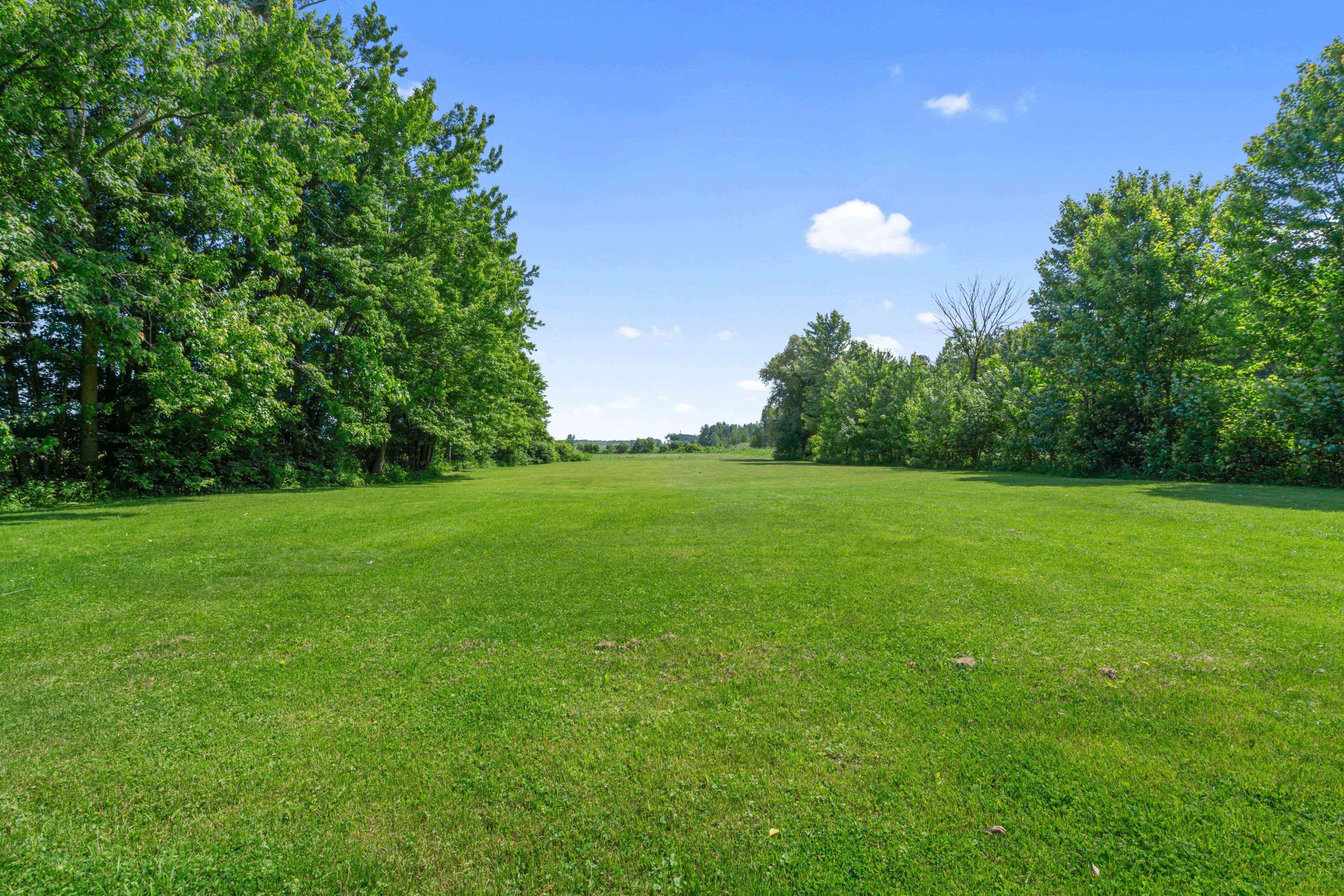 North Stormont, ON K0C 1K0,15635 Concession 2 3 RD