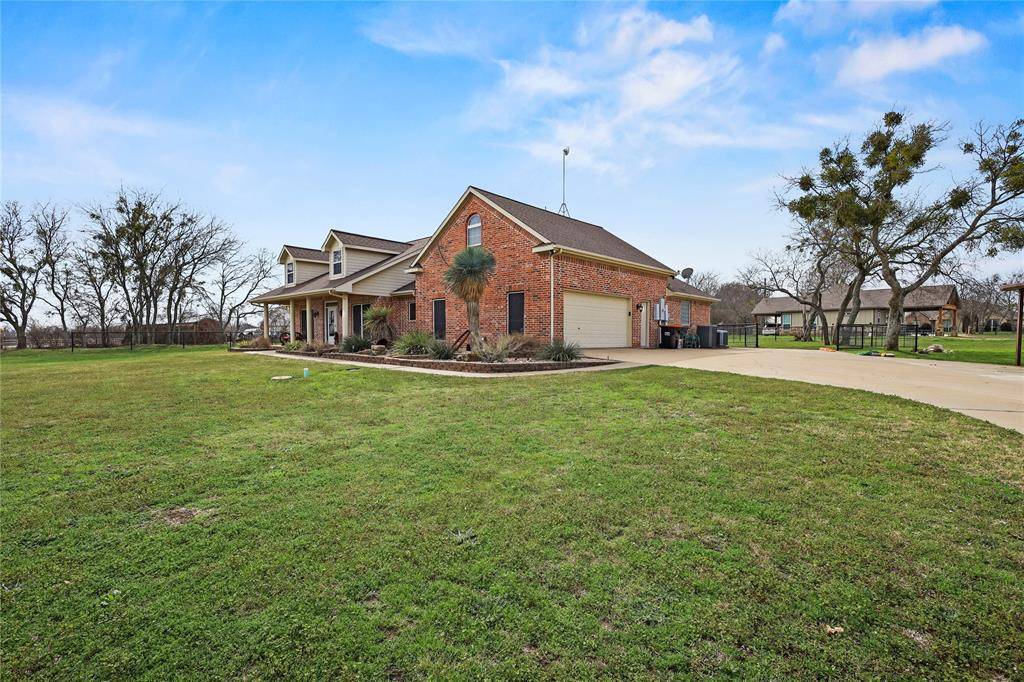 Waxahachie, TX 75167,105 Oak Branch Trail