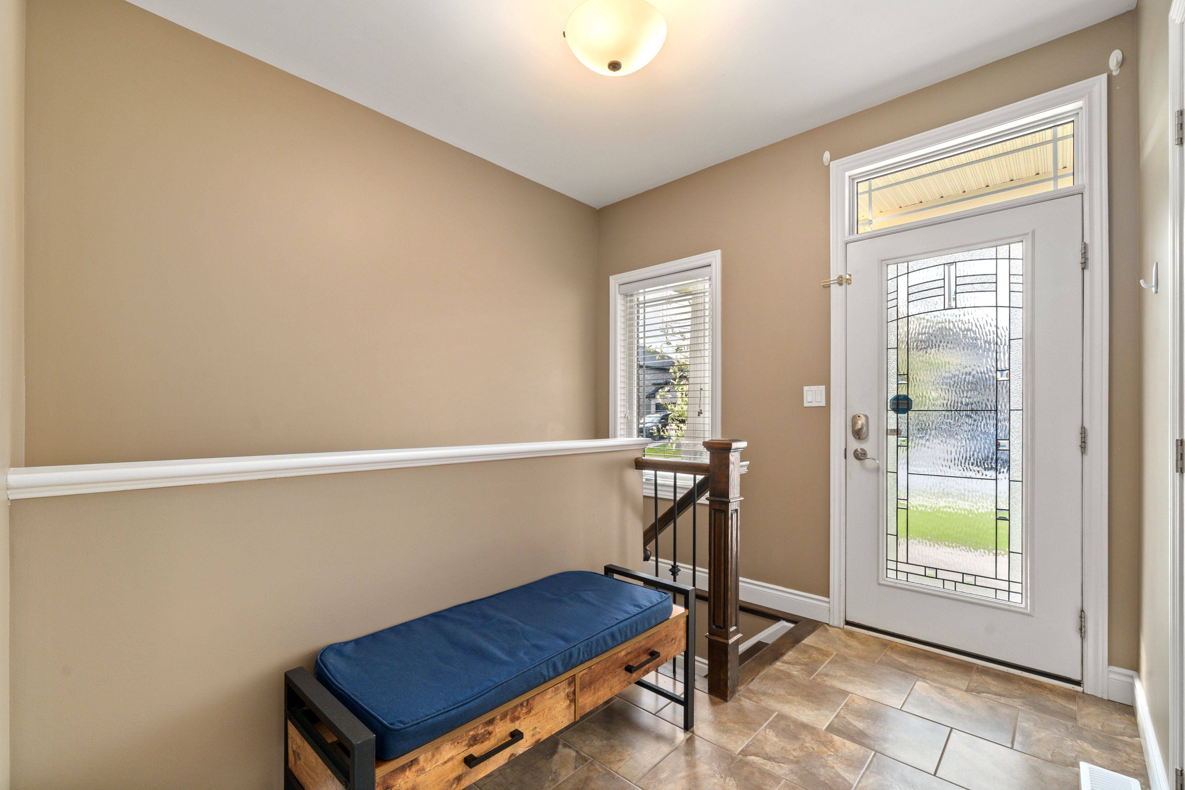 Belleville, ON K8N 0E4,25 Walnut CRES