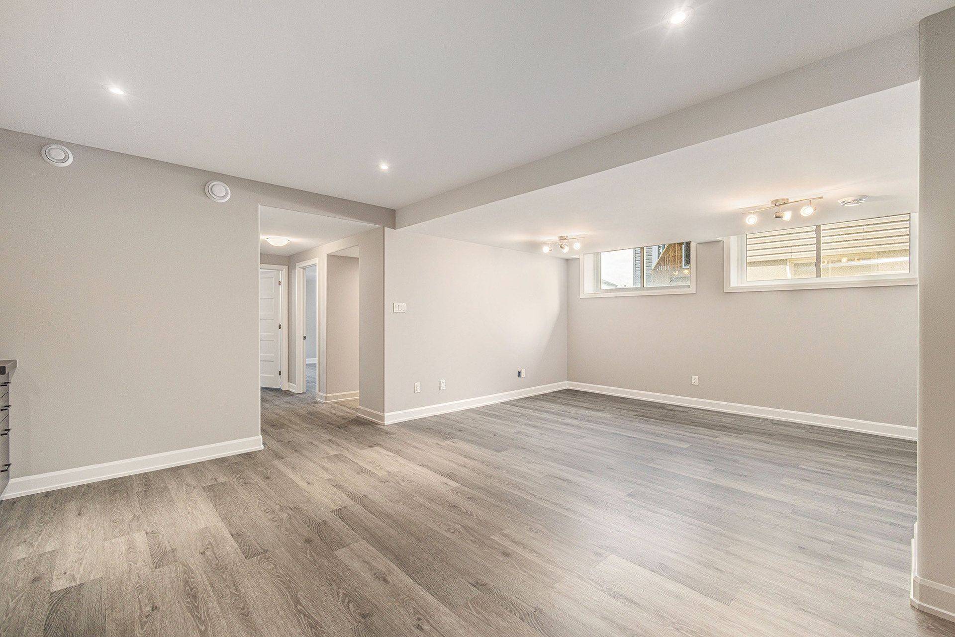 Russell, ON K0A 1W0,1214 MONTBLANC CRES #A
