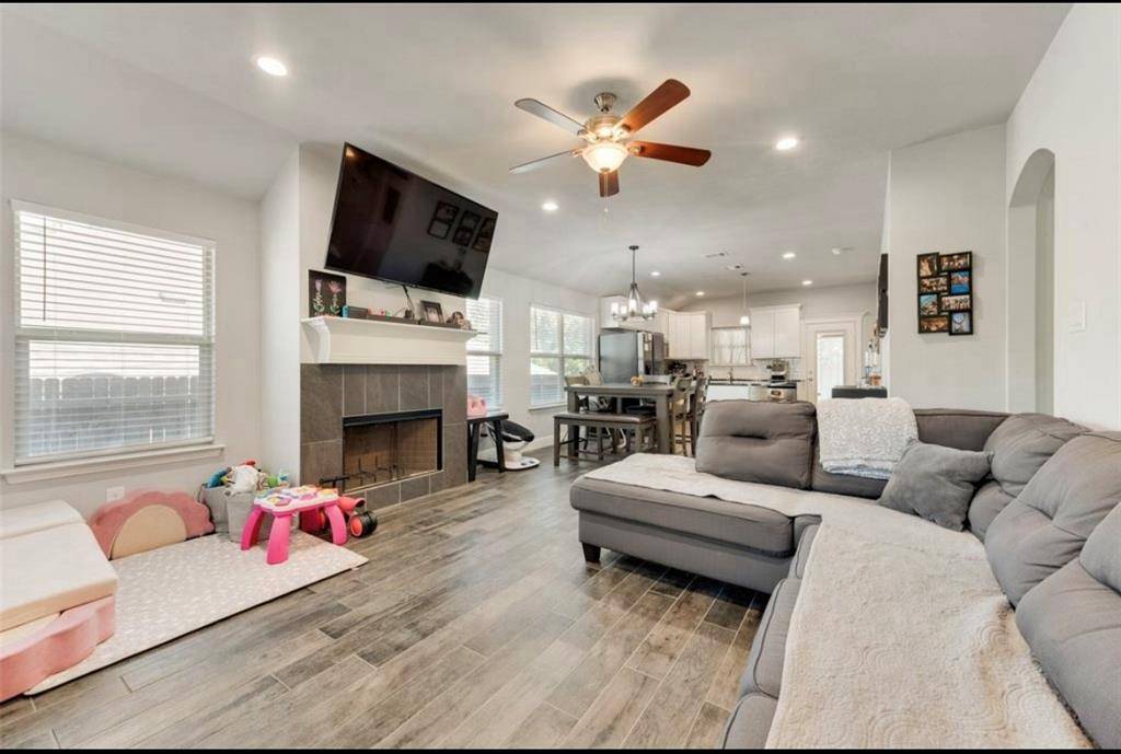 White Settlement, TX 76108,7945 Downe Drive