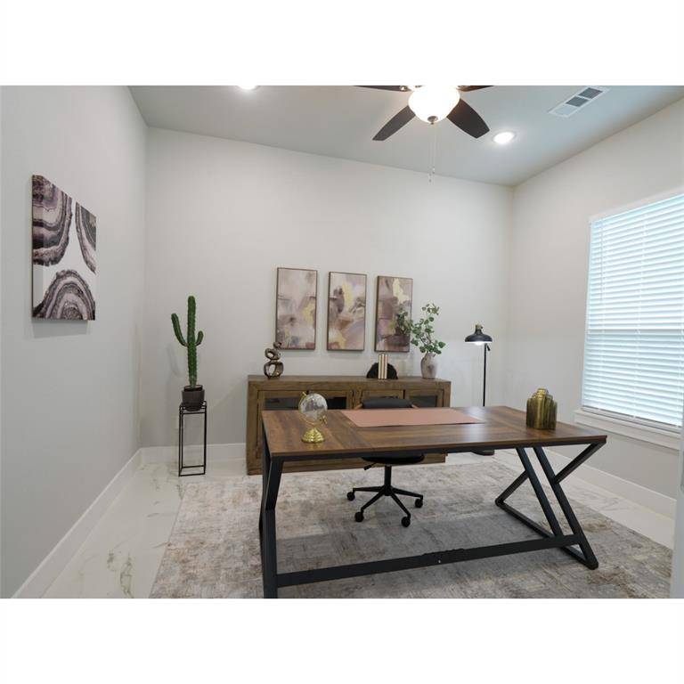 Denison, TX 75020,2217 S Peachtree Court