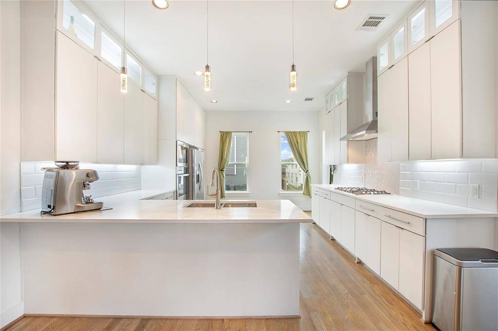 Dallas, TX 75204,4634 Virginia Avenue