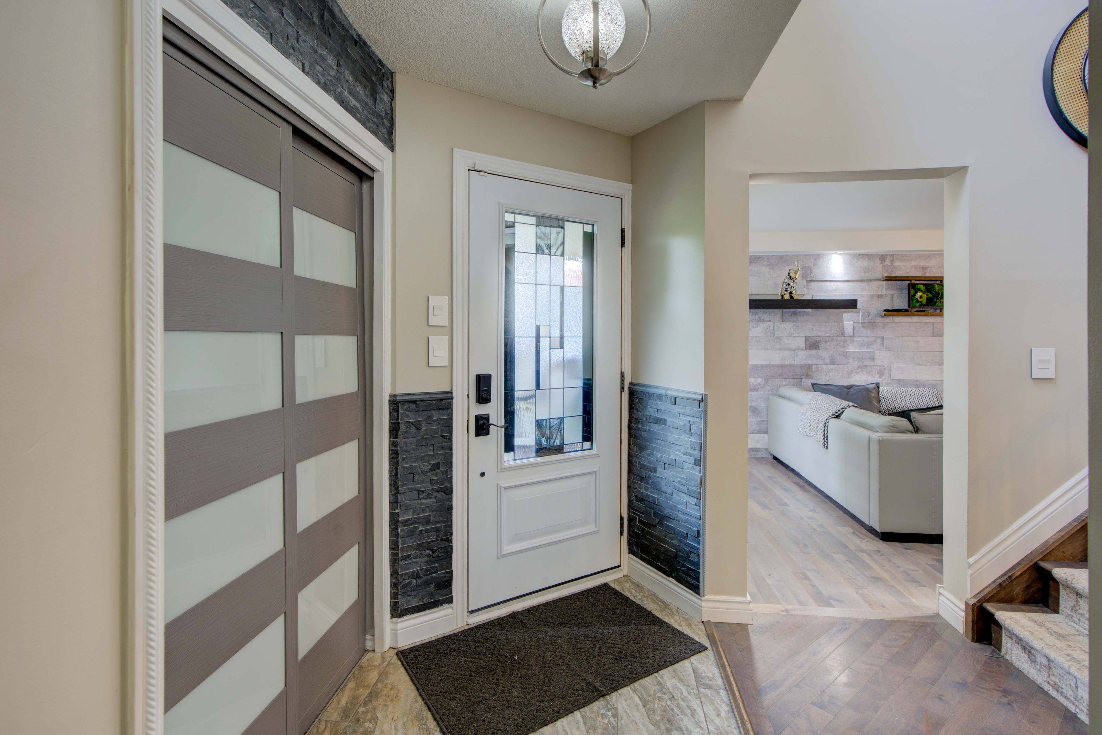 Kingston, ON K7M 8T2,1305 Fisher CRES
