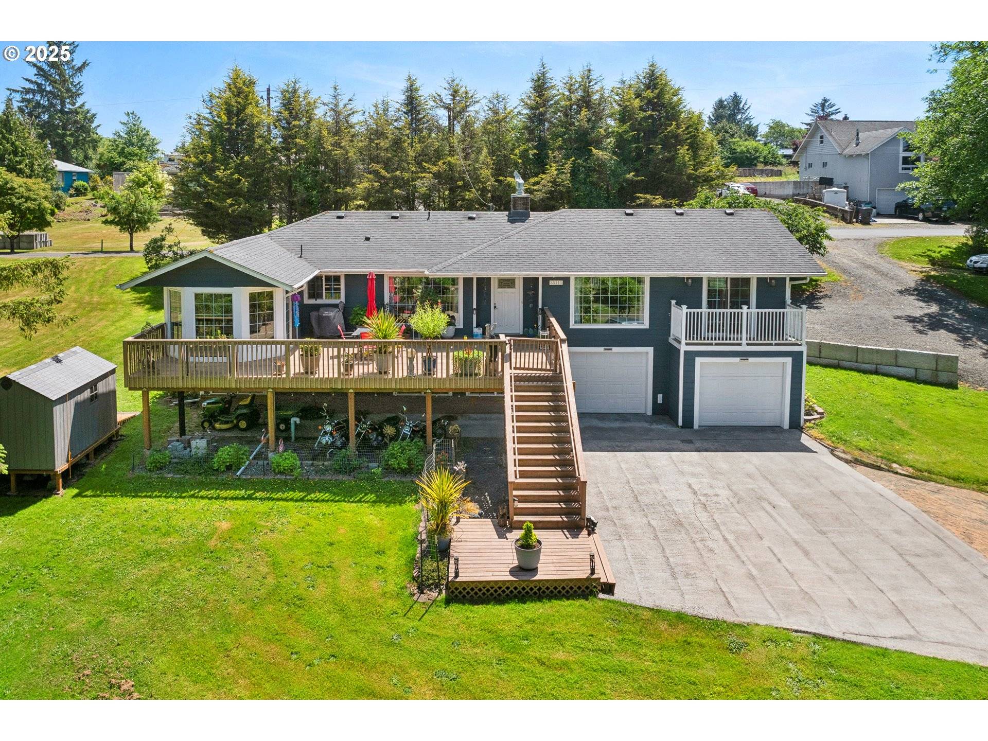 Astoria, OR 97103,35111 JEFFERSON LN