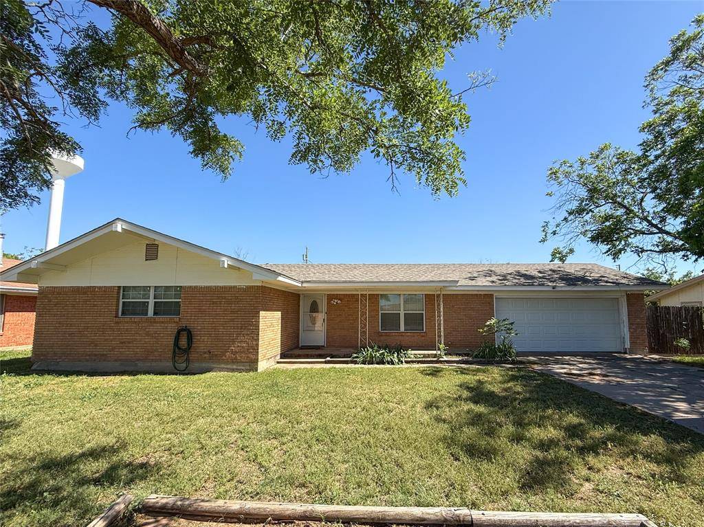 Roscoe, TX 79545,1503 4th Street